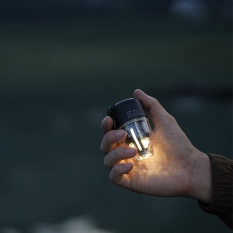 MAX Pump 3 Hordozható elektromos pumpa LED lámpával fekete FELXTRAIL